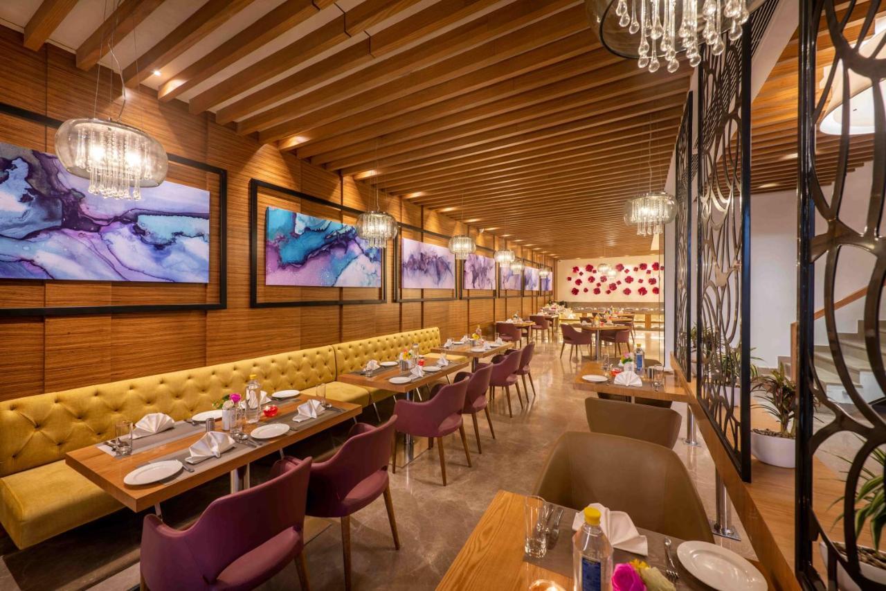 Hotel Dewdrop Amritsar Zewnętrze zdjęcie